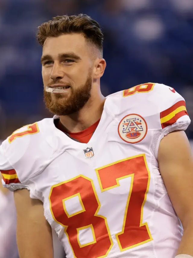 travis kelce Wiki, Stats, Awards or other deets!! SportsUnfold