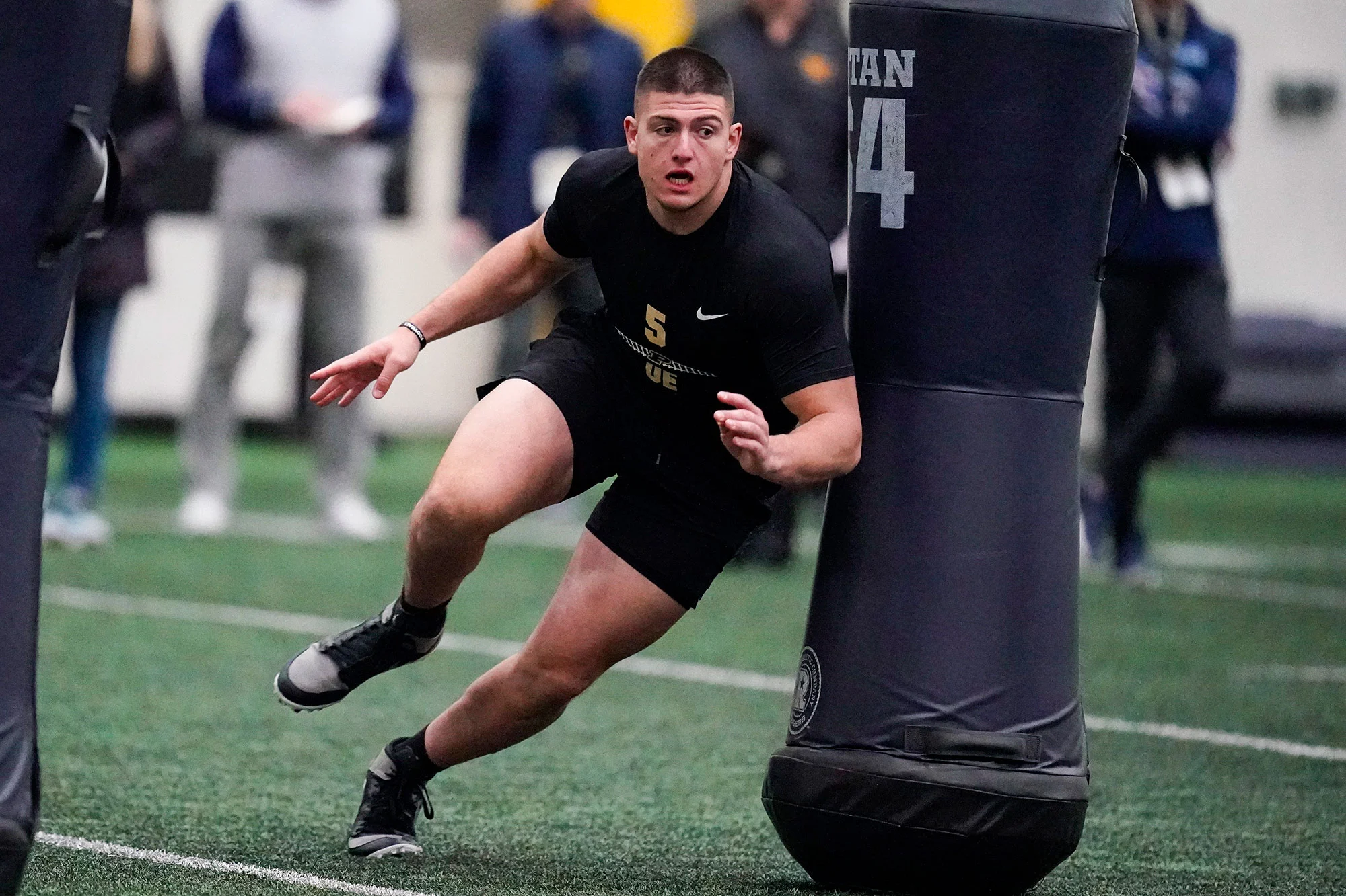 2019 DE George Karlaftis Is A 'Special Athlete' - InsideNDSports